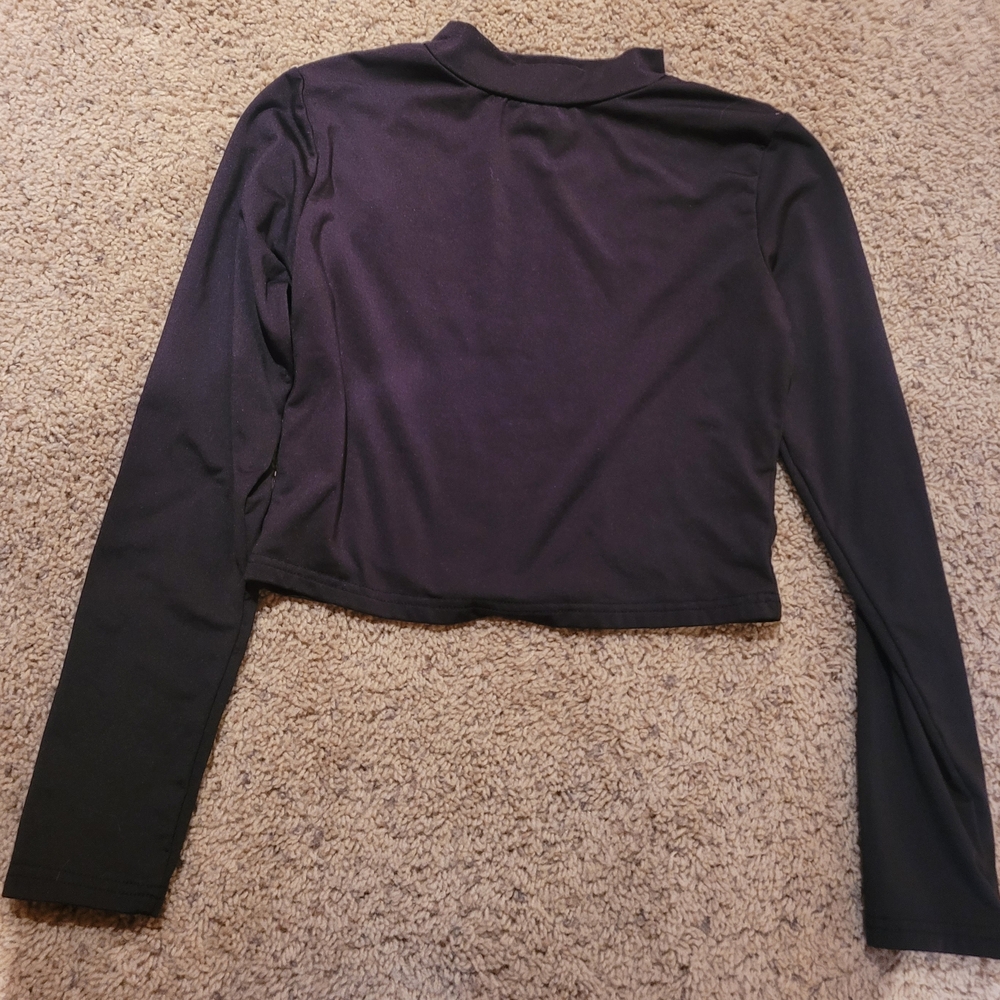 Women's Black Long Sleeve Top
